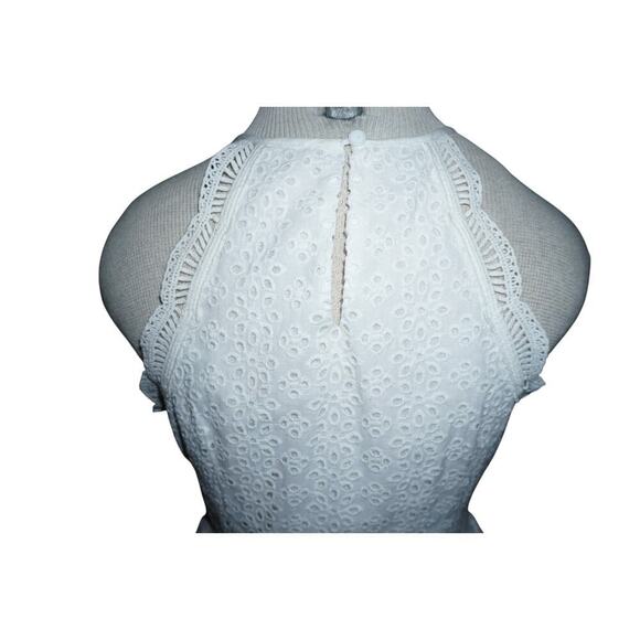 Lulus NWT White Embroidered Eyelet Peplum Blouse – Size S - Picture 6 of 7
